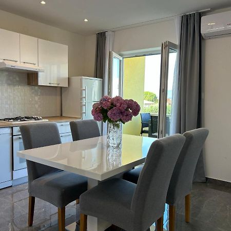 Sweet Lapat By El-Pi Tours Apartamento Porat  Exterior foto