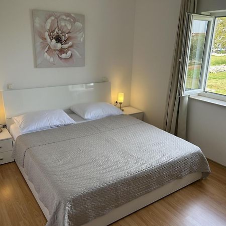 Sweet Lapat By El-Pi Tours Apartamento Porat  Exterior foto