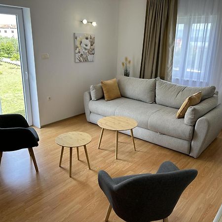 Sweet Lapat By El-Pi Tours Apartamento Porat  Exterior foto