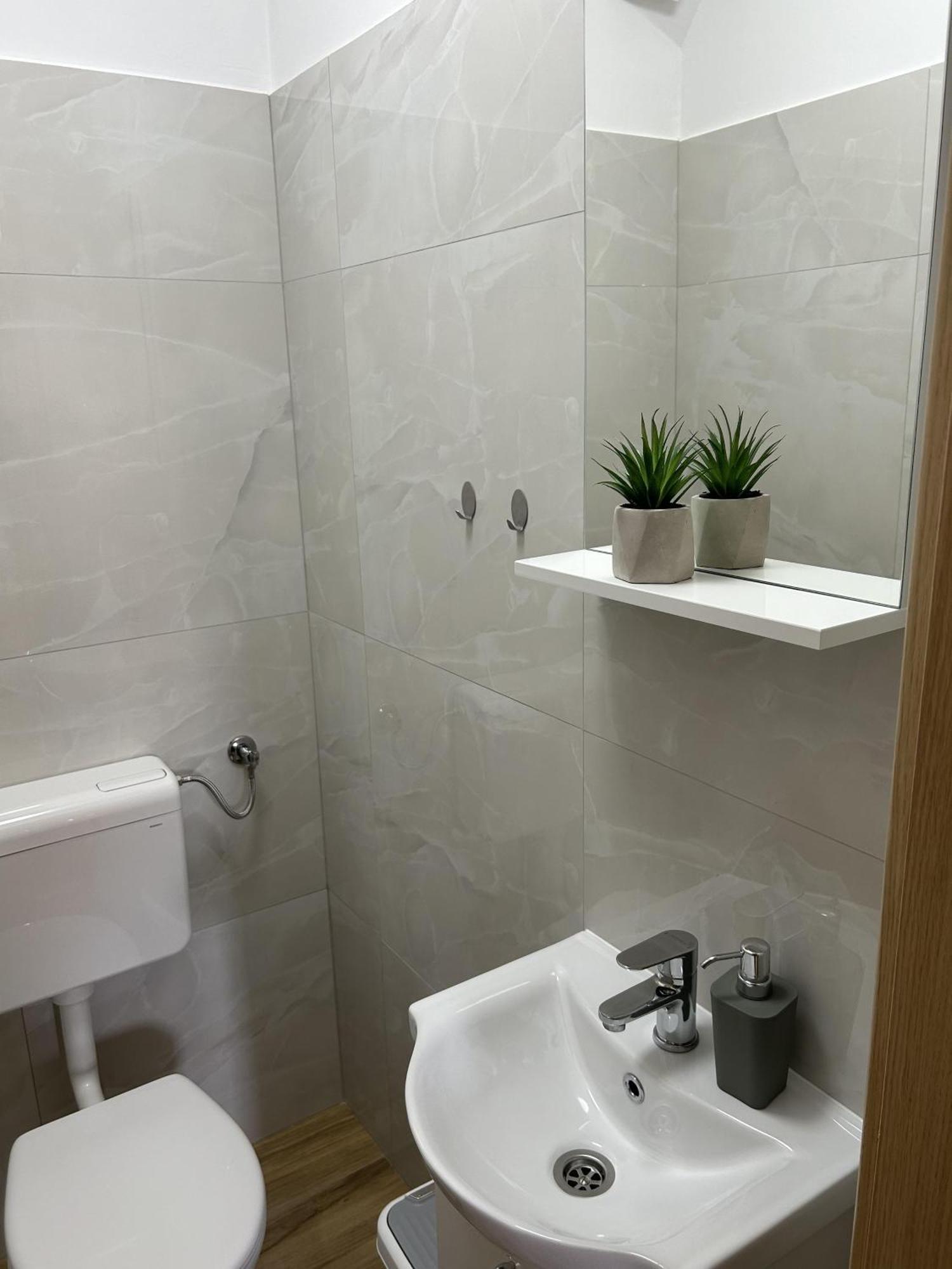 Sweet Lapat By El-Pi Tours Apartamento Porat  Exterior foto